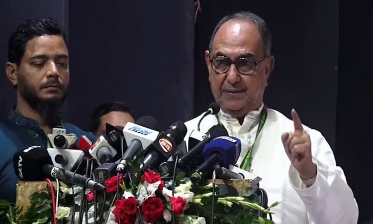 'হাসিনাবিহীন বাংলাদেশ পেয়েছি, আওয়ামীবিহীন বাংলাদেশ করতে হবে'