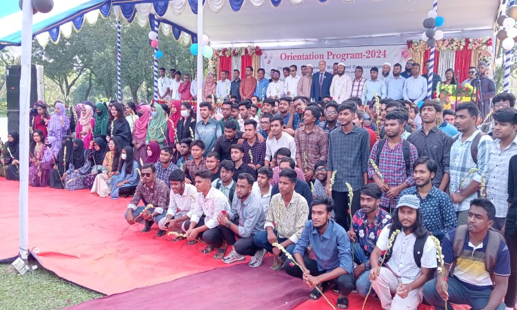 বশেফমুবিপ্রবি শিক্ষার্থীদের ওরিয়েন্টেশন প্রোগ্রাম অনুষ্ঠিত