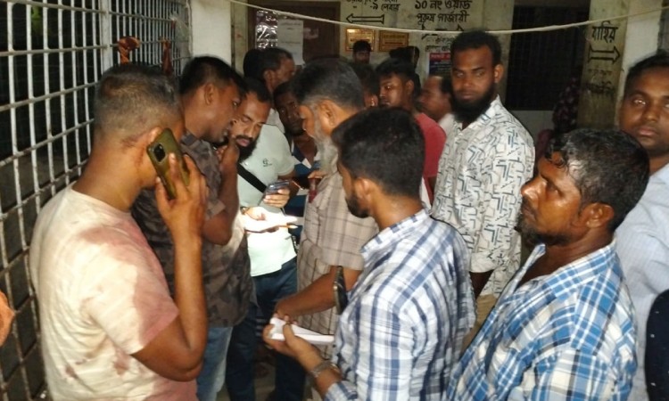 কুষ্টিয়ায় আধিপত্য বিস্তার নিয়ে দুই ভাইকে কুপিয়ে হত্যা