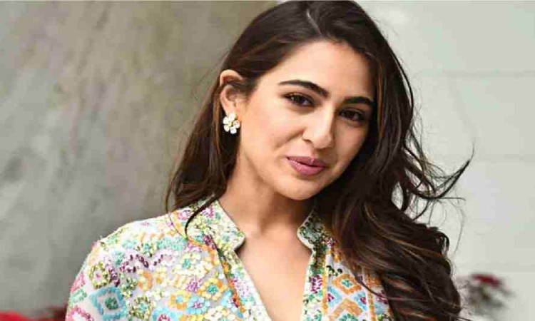 নেতার ছেলের প্রেমে মজেছেন সারা!