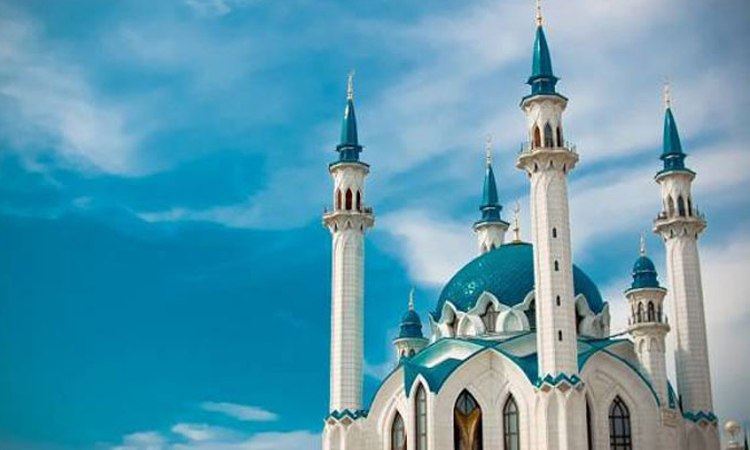 জুমার দিনে দুই রাকাত নামাজই যথেষ্ট নয়