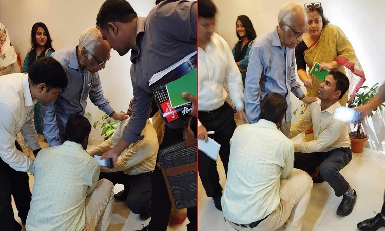 কাঁদতে কাঁদতে শিক্ষা উপদেষ্টার পা জড়িয়ে ধরলেন দুই শিক্ষক!