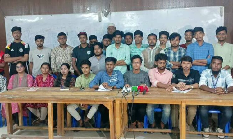 সাত কলেজের আন্দোলন স্থগিতের ঘোষণা