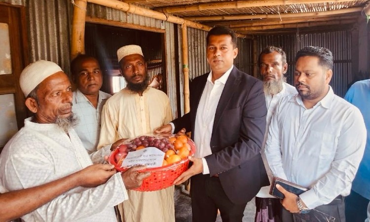 বৈষম্যবিরোধী ছাত্র আন্দোলনে নিহত সাগরের বাড়িতে নবাগত ডিসি