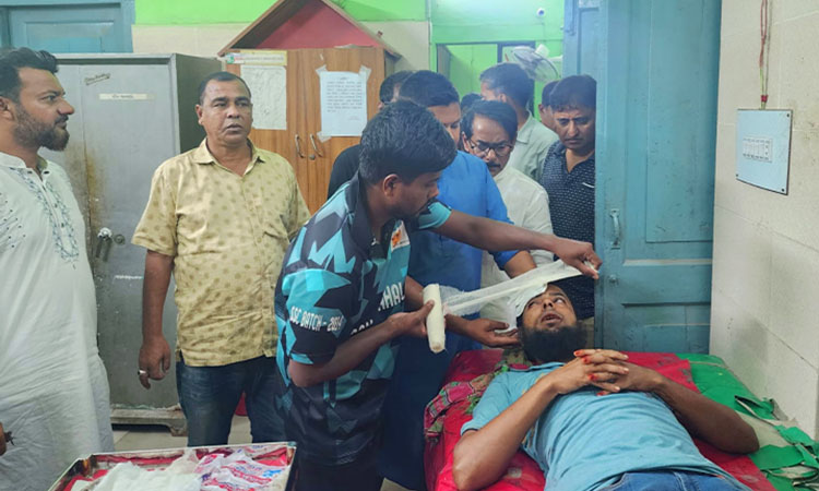 কালীগঞ্জে বিএনপির দু’গ্রুপের সংঘর্ষে আহত ৫