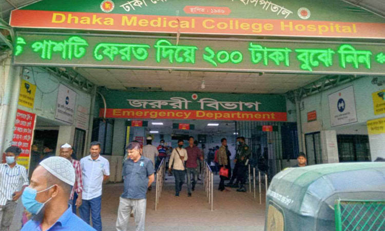 উত্তরায় ছেলের ছুরিকাঘাতে মা খুন