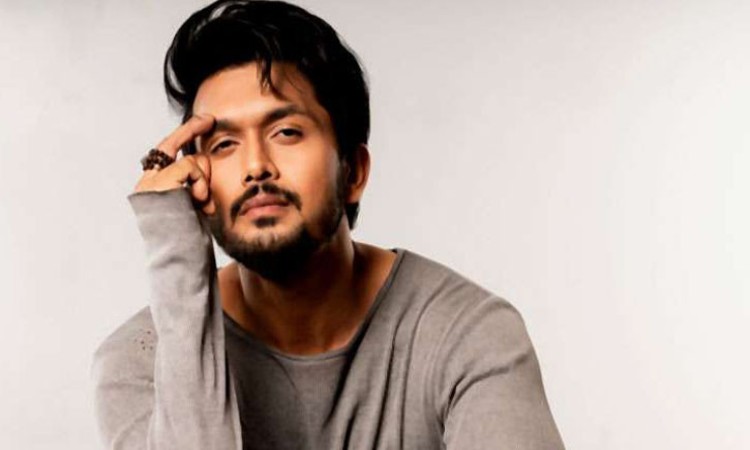 কলকাতার ‘জ্যাজ সিটি’ সিরিজে আরিফিন শুভ