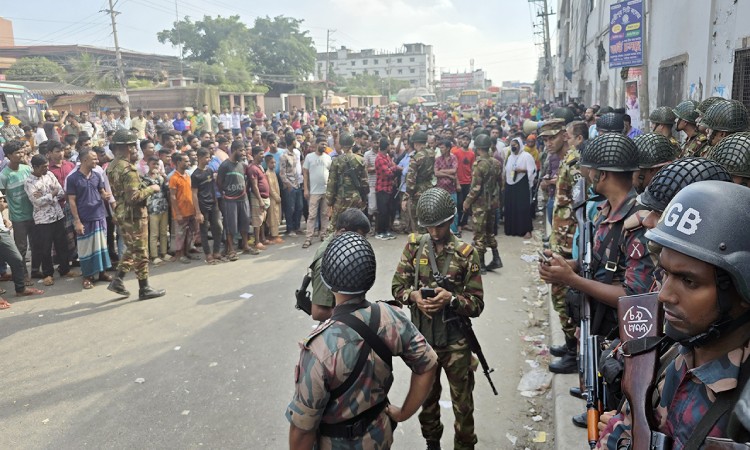 গাজীপুরে শ্রমিক অবরোধ প্রত্যাহার, যান চলাচল স্বাভাবিক