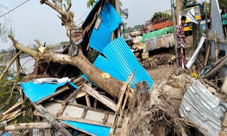 মোংলা বন্দরে অবৈধ স্থাপনা উচ্ছেদ অভিযান শুরু