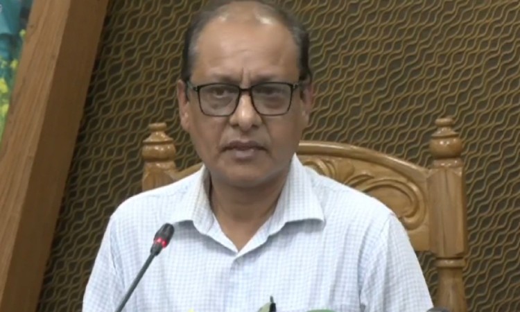 মাদরাসার কারিকুলাম সরকারের তত্ত্বাবধায়নে নেই: গণশিক্ষা উপদেষ্টা