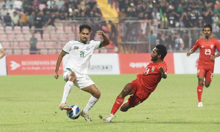 ঘরের মাঠে মালদ্বীপের কাছে বাংলাদেশের হার