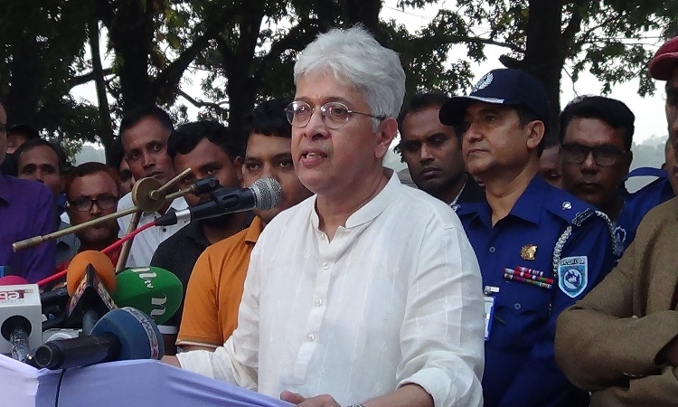 ক্রমান্বয়ে বন্ধ কলকারখানাগুলো চালু করতে চাই : শিল্প উপদেষ্টা