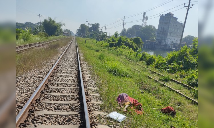 ব্রাহ্মণবাড়িয়ায় ট্রেনের ধাক্কায় বৃদ্ধার মৃত্যু