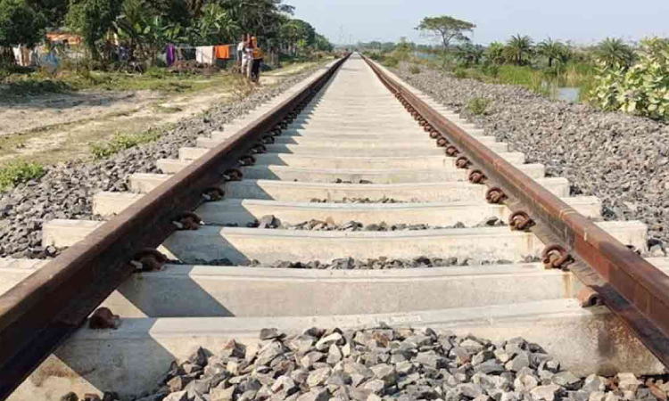 ব্রাহ্মণবাড়িয়ায় রেললাইনের পাশ থেকে অজ্ঞাত মরদেহ উদ্ধার