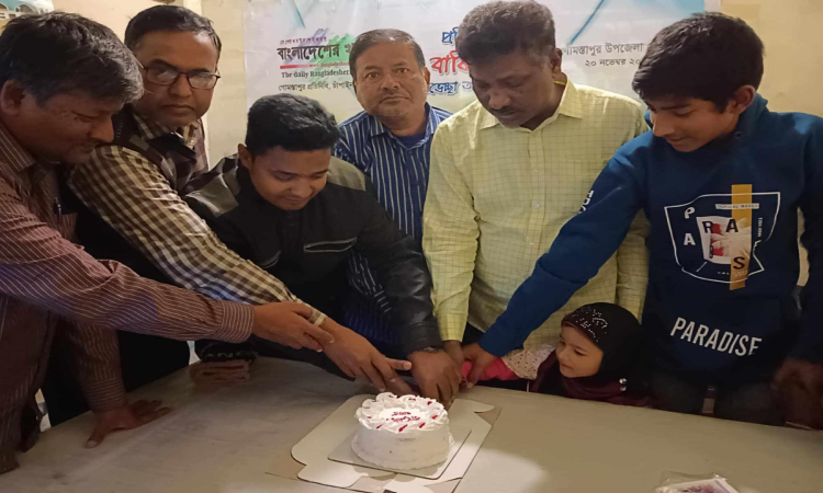 গোমস্তাপুরে ‘বাংলাদেশের খবর’ এর নবম প্রতিষ্ঠাবার্ষিকী উদ্‌যাপন