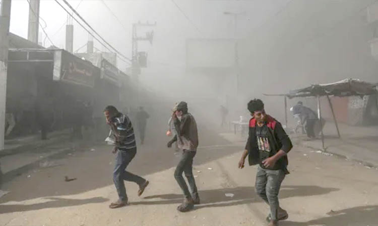 ইসরায়েলি হামলায় আরও শতাধিক ফিলিস্তিনি নিহত