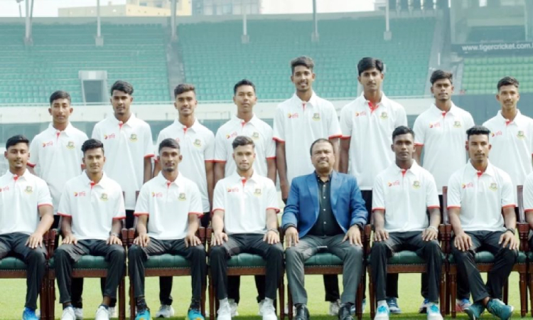 এশিয়া কাপের শিরোপা ধরে রাখতে দেশ ছাড়ল যুবারা