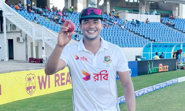 র‌্যাঙ্কিংয়ে বড় লাফ তাসকিনের