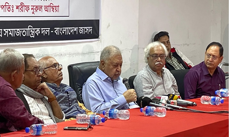 জরুরি ভিত্তিতে জাতীয় ঐক্যের আহ্বান জানালেন ড. কামাল হোসেন