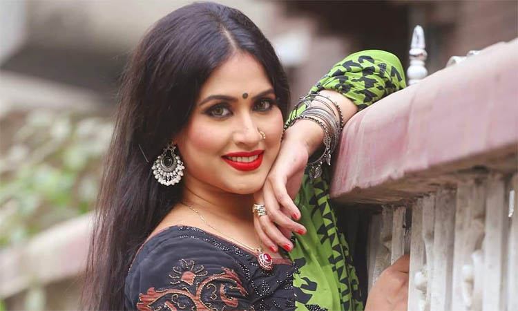 বিয়ে করলেন চিত্রনায়িকা কেয়া