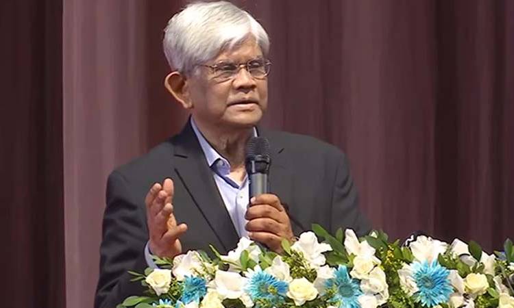 অর্থনীতিতে কিছুটা স্থিতিশীলতা আসতে শুরু করেছে: অর্থ উপদেষ্টা