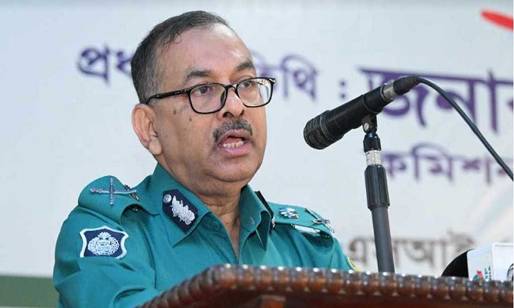 ‘ইতিবাচক কাজ করে পুলিশের ভাবমূর্তি অনন্য উচ্চতায় নিয়ে যেতে হবে’