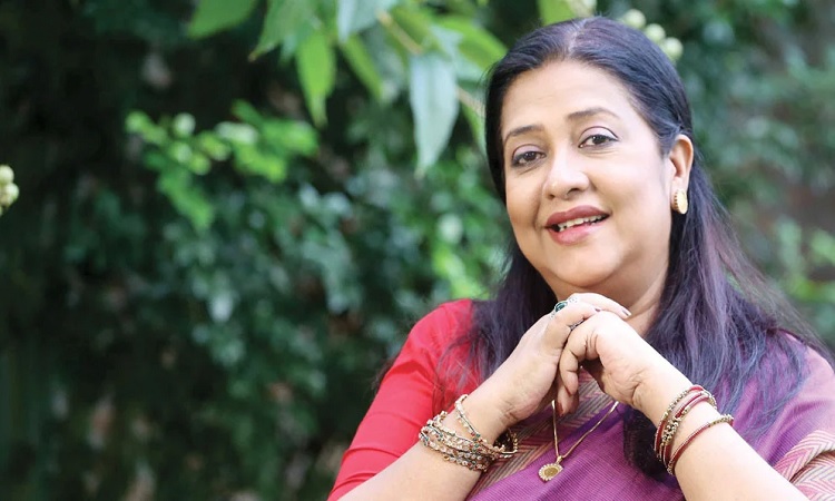 বিমানবন্দর থেকে ফেরত পাঠানো হলো সুবর্ণা মুস্তাফাকে
