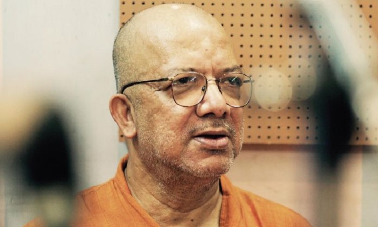 তোরা ধর্ম আর রাজনীতি নিয়ে ঝগড়া কাজিয়া করে মর : সুমন