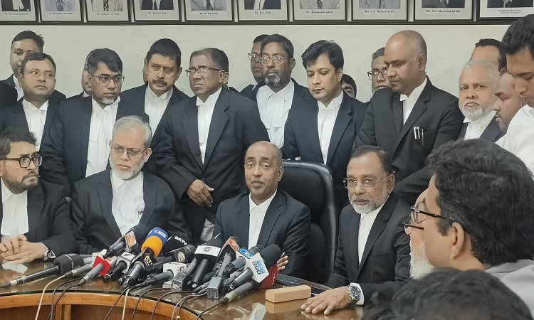 'গ্রেনেড হামলা মামলার রায় দেখে আপিলের বিষয়ে সিদ্ধান্ত'