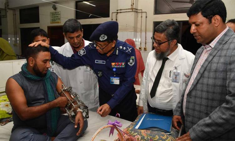 ছাত্র-জনতার অবদানেই জনগণ মুক্ত বাতাসে নিশ্বাস নিচ্ছে : আইজিপি
