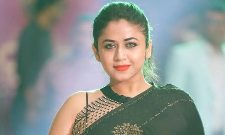 নাটক থেকে বিদায় নিলেন ফারিয়া