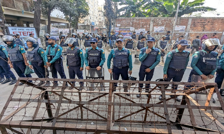 ঢাকায় ভারতীয় দূতাবাসের নিরাপত্তা জোরদার