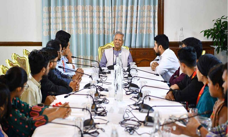 এক বিজয় করেছো, আরেক বিজয় আসবে : প্রধান উপদেষ্টা