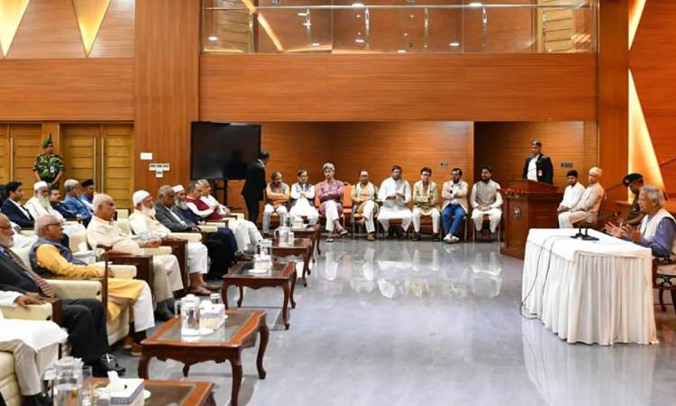 দেশকে নতুন করে অস্থির করার চেষ্টা চলছে : ড. ইউনূস