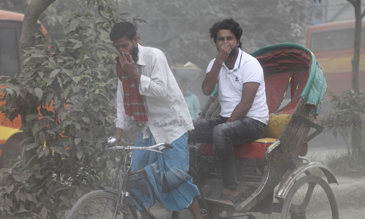 বায়ুদূষণের শীর্ষে কলকাতা, ঝুঁকিপূর্ণ ঢাকা