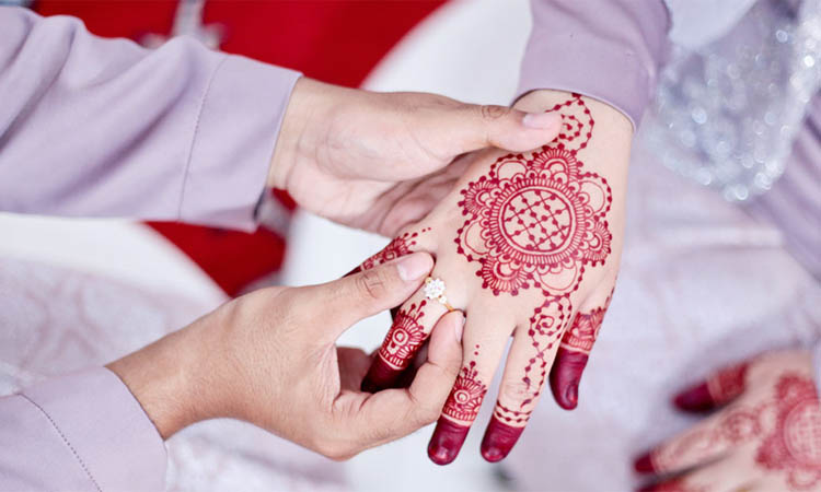 ১৪ নারী বিয়ে নিষেধ