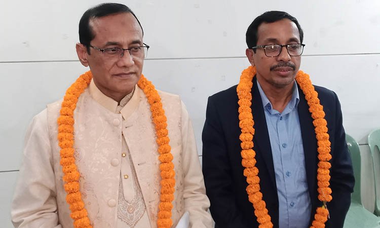 পাবনা প্রেস ক্লাবের সভাপতি আখতার, সম্পাদক জহুরুল