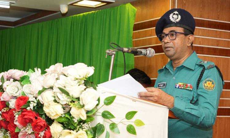 জনগণ পুলিশের পাশে দাঁড়িয়েছে: অতিরিক্ত পুলিশ কমিশনার