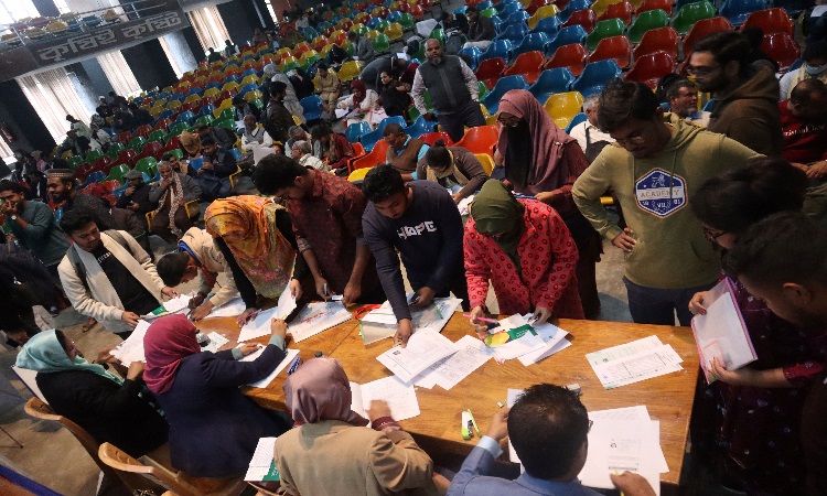 বাকৃবিতে স্নাতক প্রথম বর্ষের ভর্তি কার্যক্রম শুরু