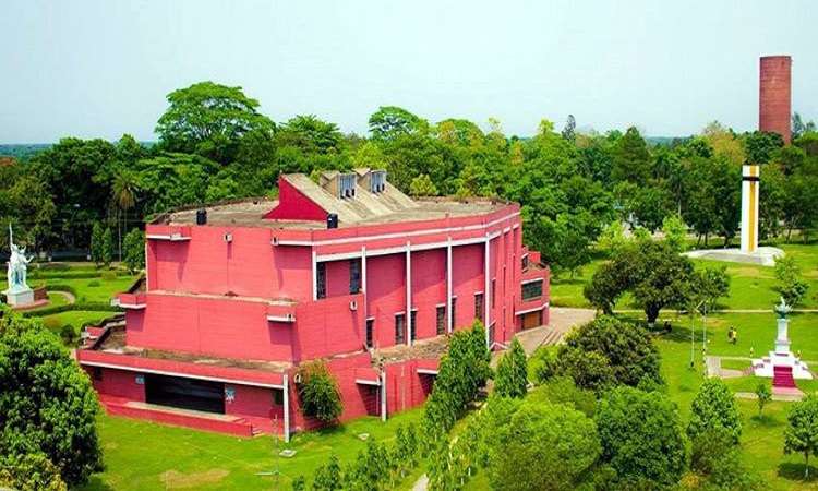 বাকৃবির নিয়োগ ও প্রশাসনিক অনিয়ম তদন্তে অভিযোগ গ্রহণ শুরু