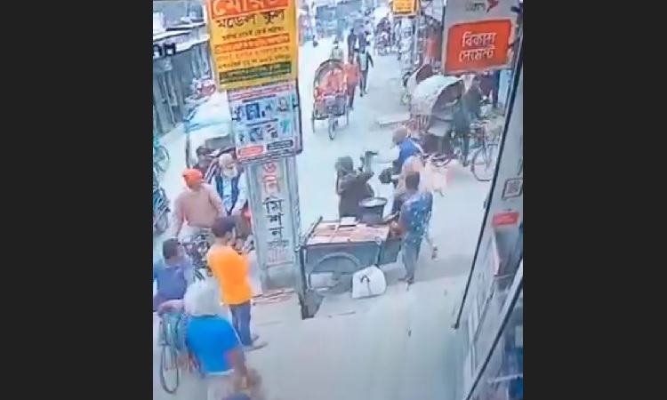 কুষ্টিয়ায় ট্রাফিক পুলিশের ওপর হামলা, দুই নারী আটক
