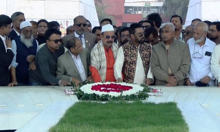 'গণতন্ত্র প্রতিষ্ঠা হলেই দেশি-বিদেশি চক্রান্ত মোকাবিলা করা সম্ভব'