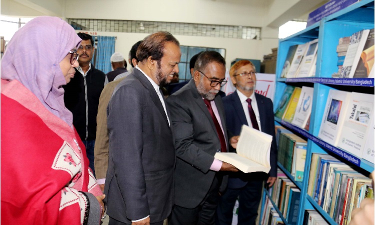 ইবি কেন্দ্রীয় গ্রন্থাগারে বিআইআইটি কর্ণারের উদ্বোধন