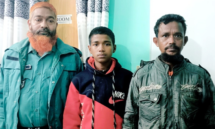 জয়পুরহাট থেকে হারিয়ে যাওয়া শিশু রাজশাহীতে উদ্ধার
