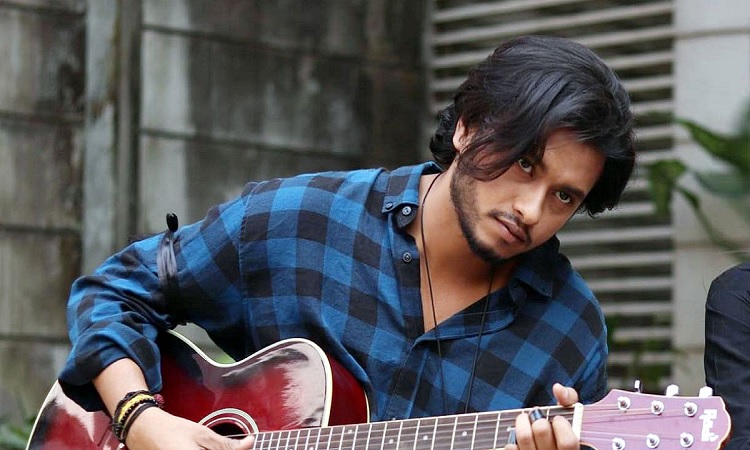 ‘প্যাকেজ প্রিভিউ কমিটি’তে আরশ খান, সমালোচনার ঝড়