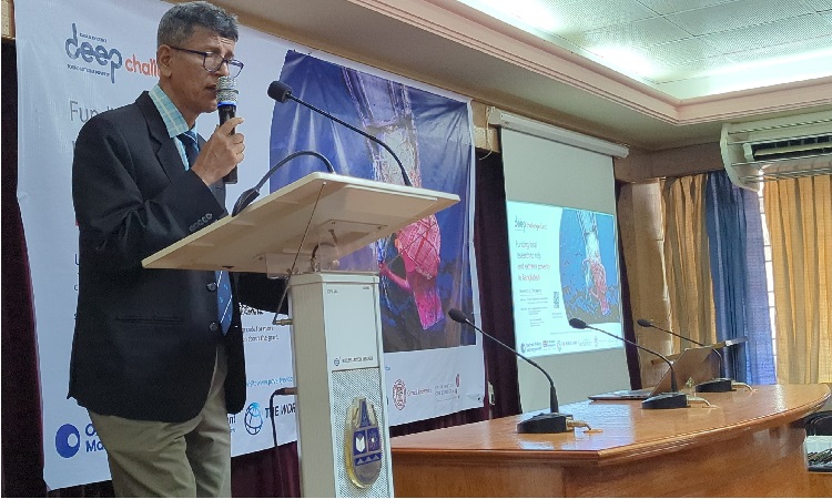 শিক্ষকতা ও গবেষণা বিশ্ববিদ্যালয়ের শিক্ষকদের আবশ্যকীয় দায়িত্ব: চবি উপাচার্য