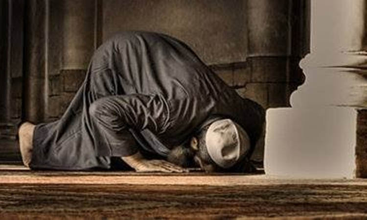 ইখলাসের সঙ্গে অল্প আমল অনেক ফায়দা