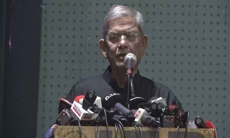রাজনৈতিক দলগুলোকে প্রতিপক্ষ বানাবেন না, সরকারের উদ্দেশে ফখরুল