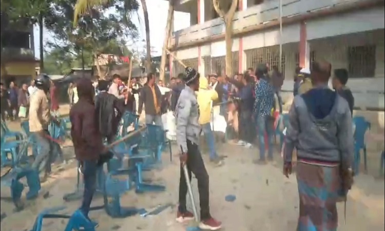 ঝিনাইদহে বিএনপির দু'পক্ষের সংঘর্ষ, আহত ১০