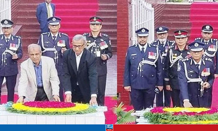 রাজারবাগ পুলিশ স্মৃতিসৌধে স্বরাষ্ট্র উপদেষ্টা-আইজিপির শ্রদ্ধা